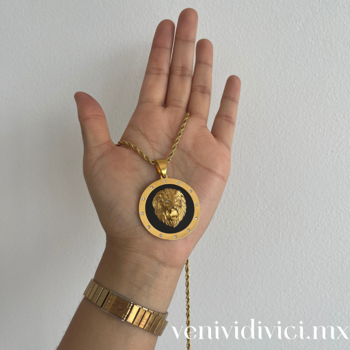 ♡Collar león dorado