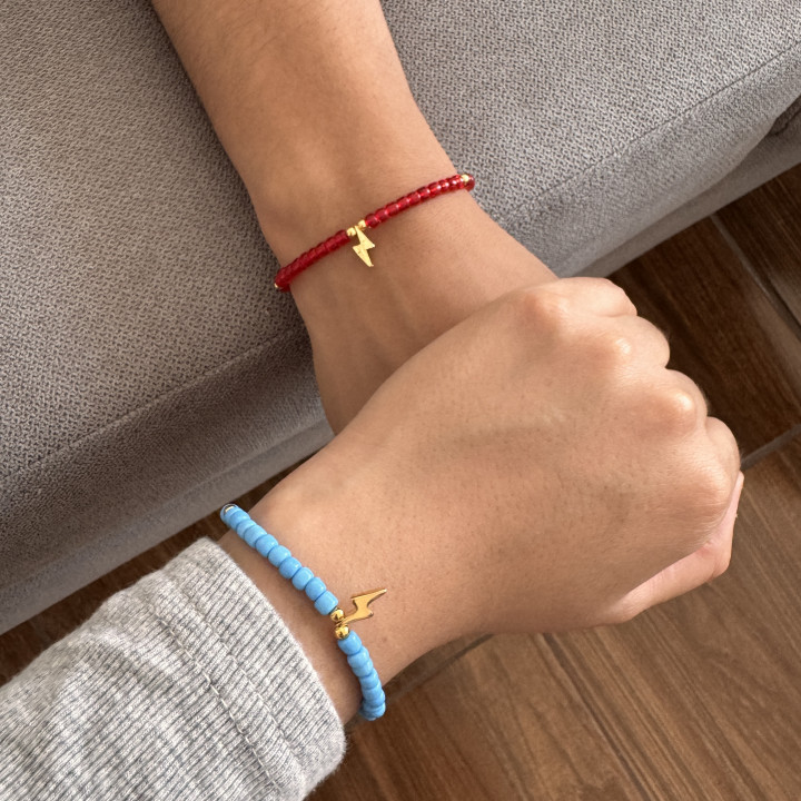 Pulseras rayo y sally chaquiras