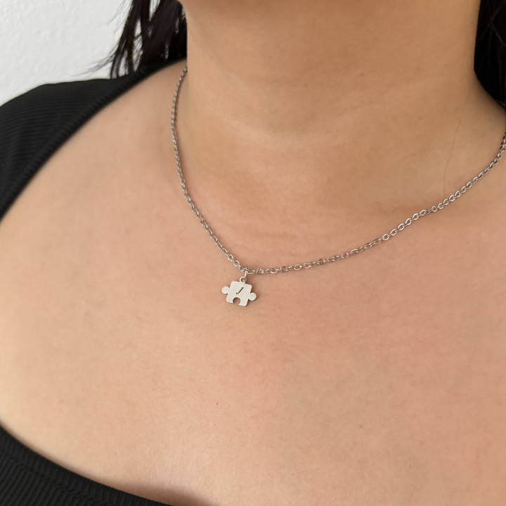 Dúo collares rompecabezas inicial plateados