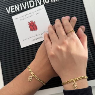 Brazaletes corazón anatómico