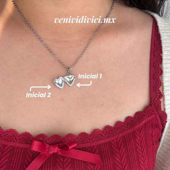 Relicario mini corazón iniciales