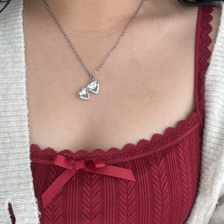 Relicario mini corazón iniciales