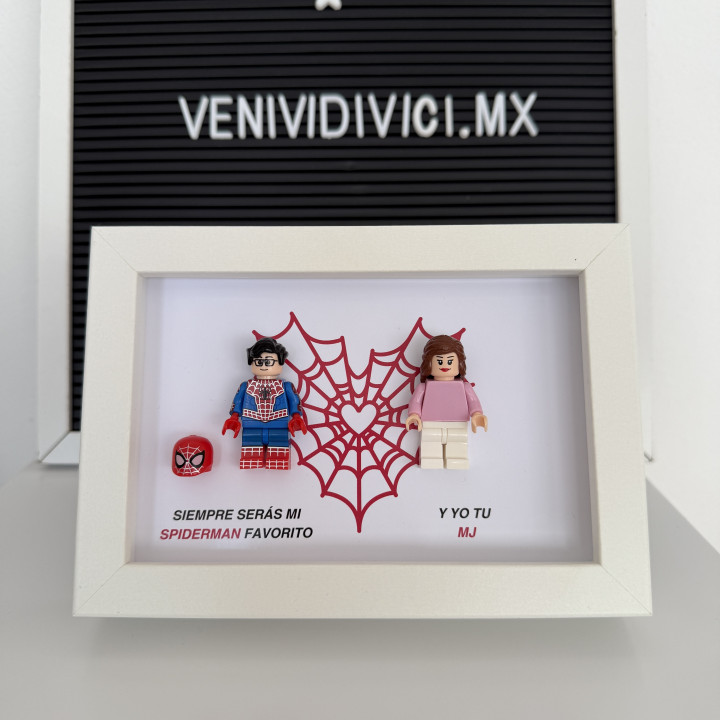 Cuadro lego pareja Spiderman y MJ