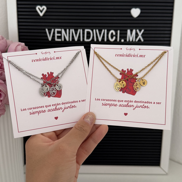 Collares corazón anatómico con inicial