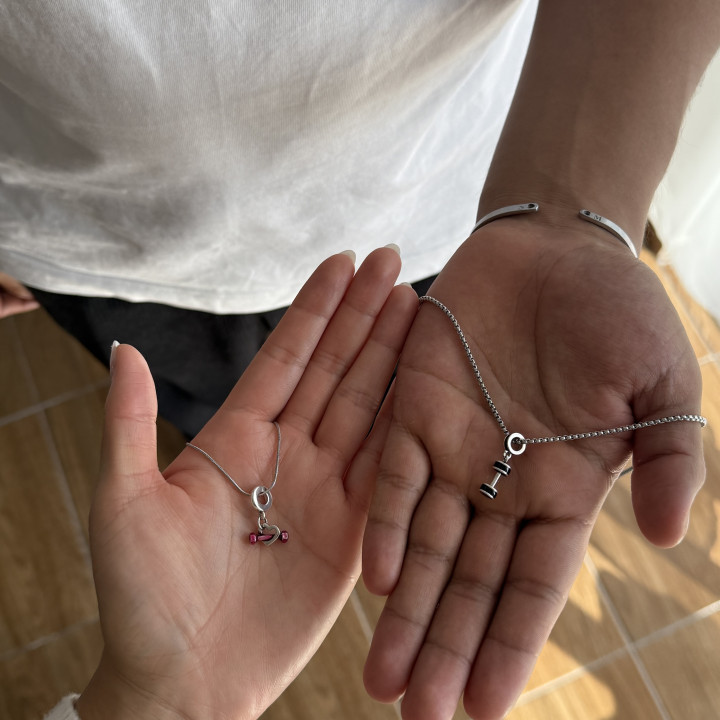 Dúo de collares mancuerna