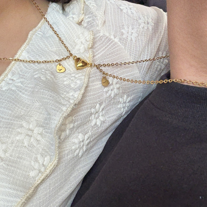 Dúo de collares inicial e imán