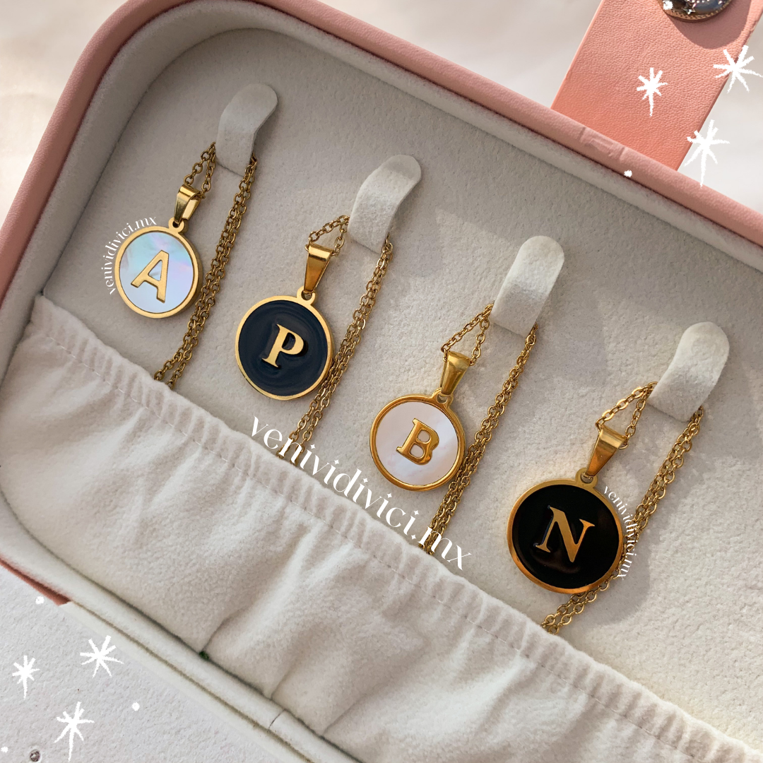 Collares